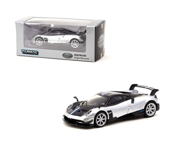 Tarmac Works 1:64 Global 64 Pagani Huayra BC