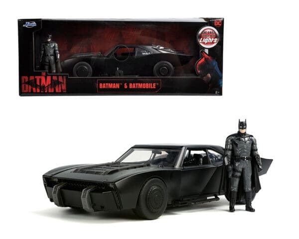 Jada 1:18 Batman Batmobile 2022 With Light & Batman Figure – Hollywood Rides