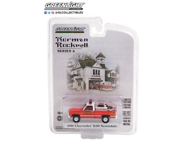 Greenlight 1:64 Norman Rockwell Series 4 – 1981 Chevrolet K20 Scottsdale – Stockbridge Fire Department with Fire Equipment, Hose and Tank