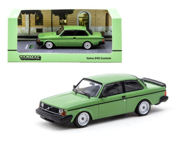 Tarmac Works 1:64 Volvo 242 Custom (Green) – ROAD64