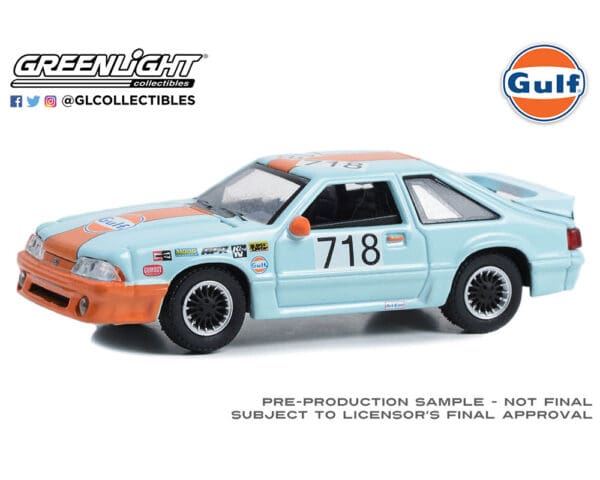 Greenlight 1:64 Gulf Oil Special Edition Series 1- 1986 Ford Mustang GT #718 Solid Pack